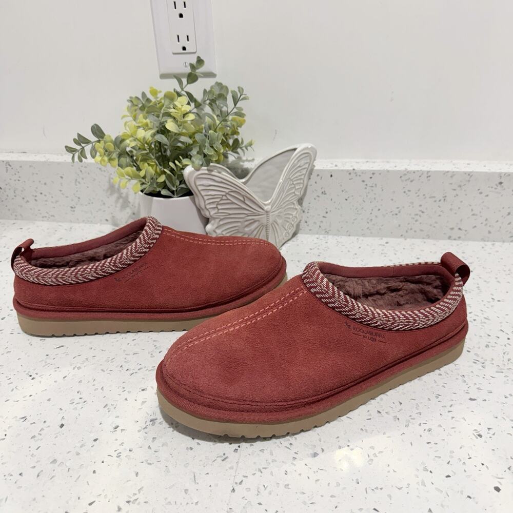 koolaburra by ugg RED Tasman Slip On Clogs Size 10